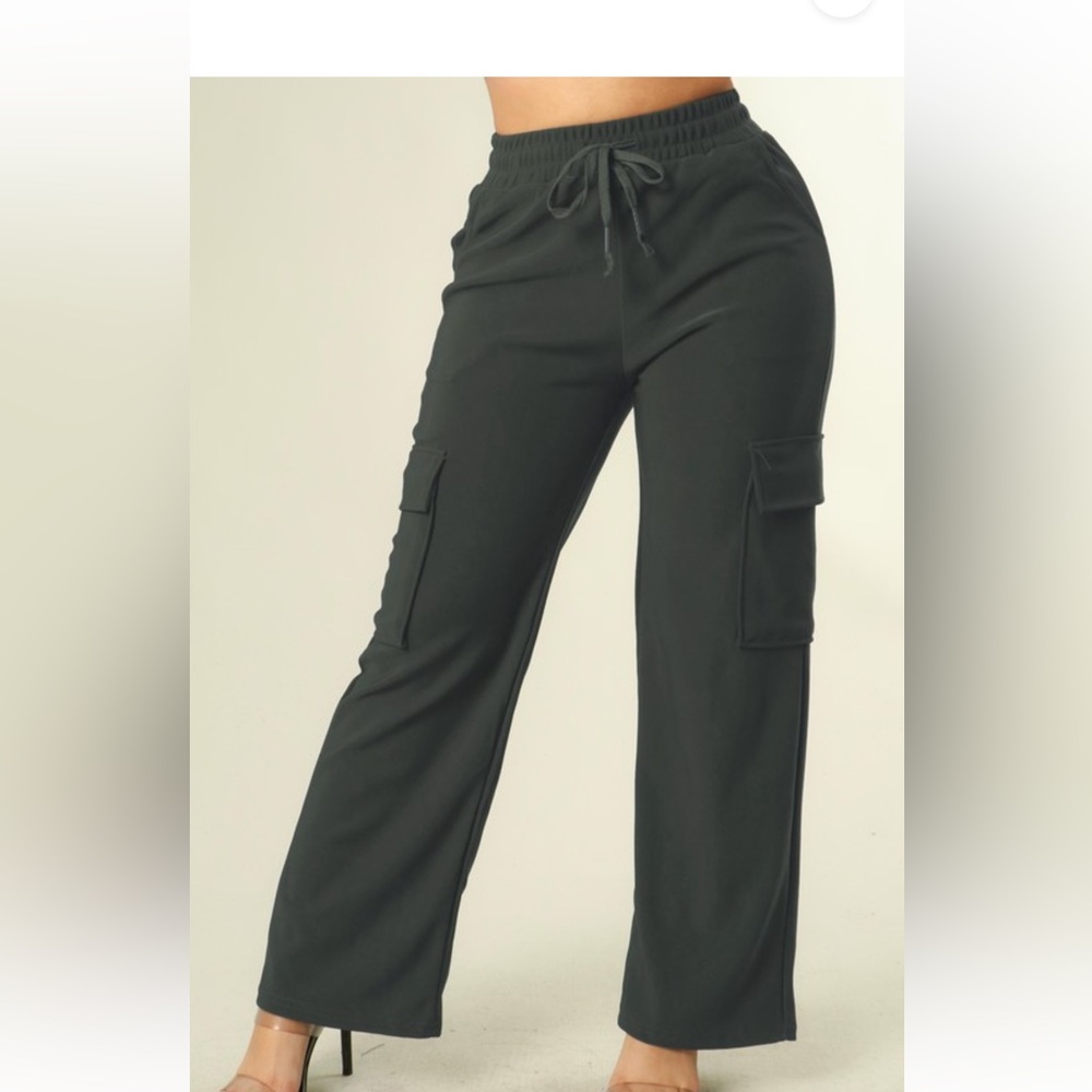 #350 Dark Gray Petite elastic waist cargo pants